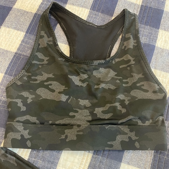 Fabletics Set size XS - Picture 3 of 9